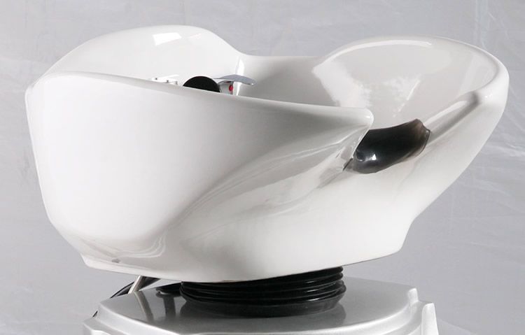 Wide Tilting Salon Shampoo Bowl (G-000) , Shampoo Bowl for Sale

Discover the unparalleled functionality and sleek design of our Wide Tilting Salon Shampoo Bowl (G-000), the quintessential addition to any modern salon. Crafted from the finest ceramic, t